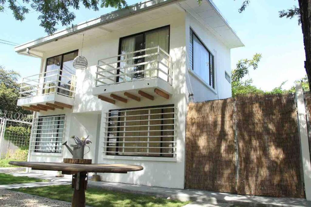 Casa Buda Liberia Cerca Del Aeropuerto Екстер'єр фото
